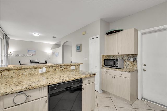 916 NW 135th Terrace, Pembroke Pines, FL 33028