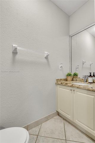 916 NW 135th Terrace, Pembroke Pines, FL 33028