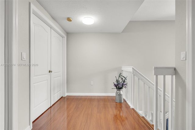 916 NW 135th Terrace, Pembroke Pines, FL 33028