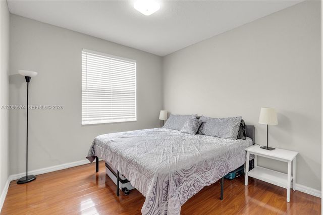 916 NW 135th Terrace, Pembroke Pines, FL 33028