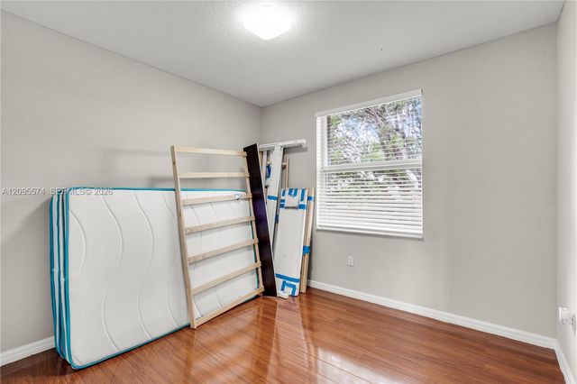 916 NW 135th Terrace, Pembroke Pines, FL 33028