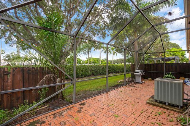 916 NW 135th Terrace, Pembroke Pines, FL 33028