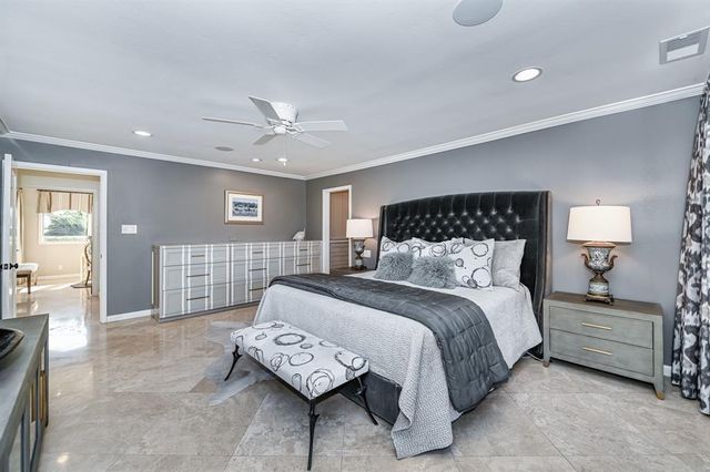 1038 Winner Foster Road, Richmond, TX 77406