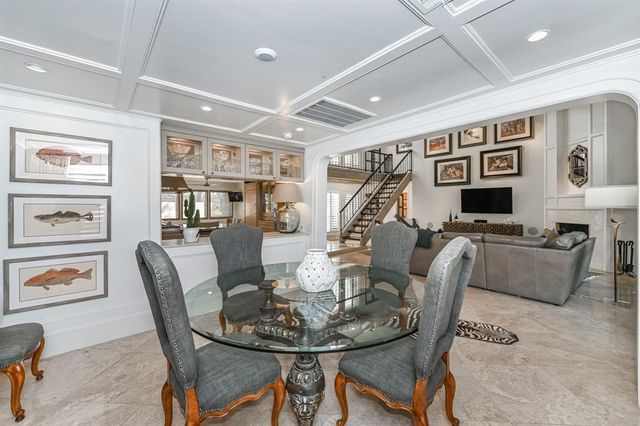 1038 Winner Foster Road, Richmond, TX 77406