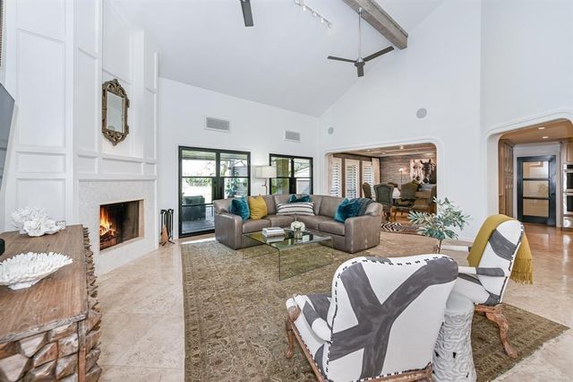1038 Winner Foster Road, Richmond, TX 77406