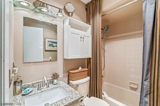 4 Sunrise Dr 10, Vernon Twp., NJ 07462