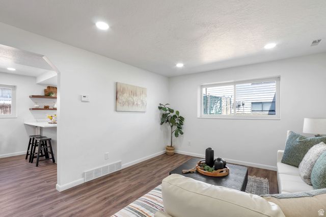 3632 W 4650 S, Roy, UT 84067