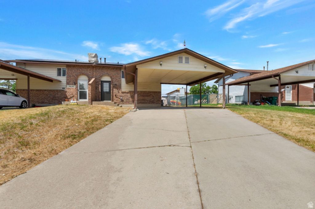 3632 W 4650 S, Roy, UT 84067