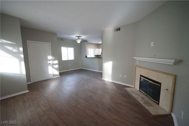 5250 South Rainbow Boulevard 1075, Las Vegas, NV 89118