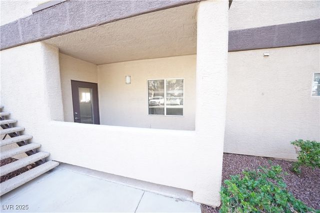 5250 South Rainbow Boulevard 1075, Las Vegas, NV 89118