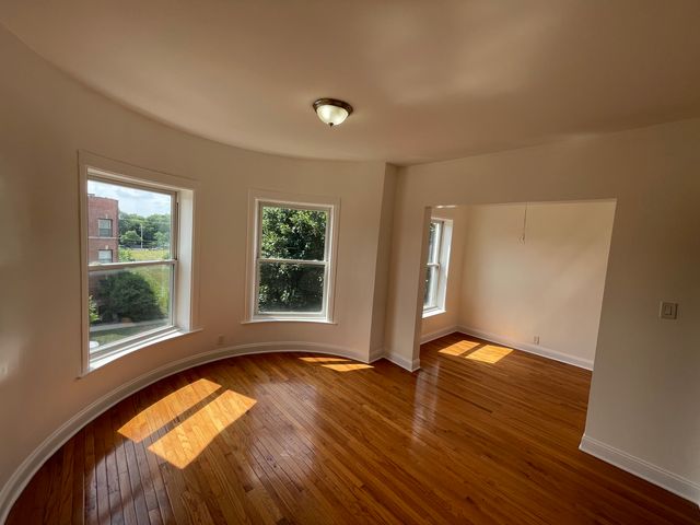 5123 S Indiana Avenue 2, Chicago, IL 60615