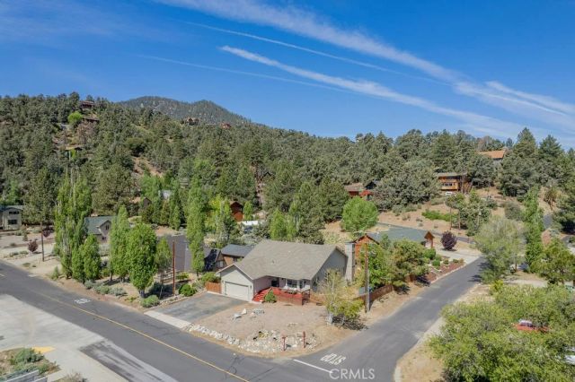 2417 Symonds Drive, Pine Mountain Club, CA 93222