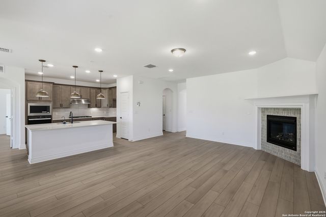 11402 Mirage, San Antonio, TX 78254