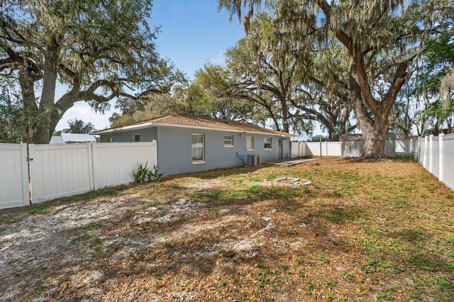 42210 W LAKEVIEW DRIVE, Altoona, FL 32702