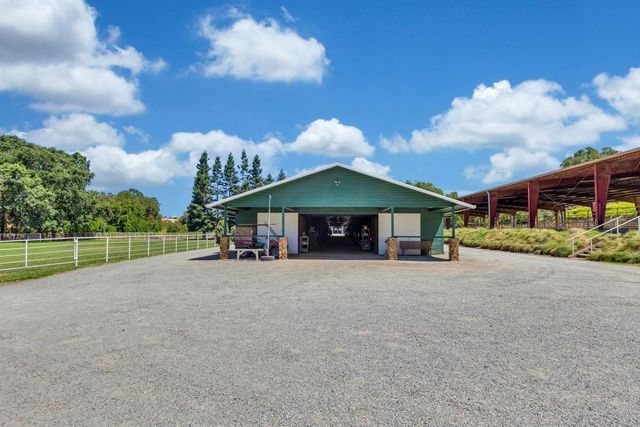 23303 E Buena Vista Rd, Clements, CA 95227