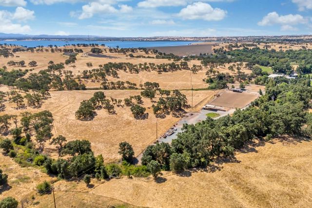 23303 E Buena Vista Rd, Clements, CA 95227