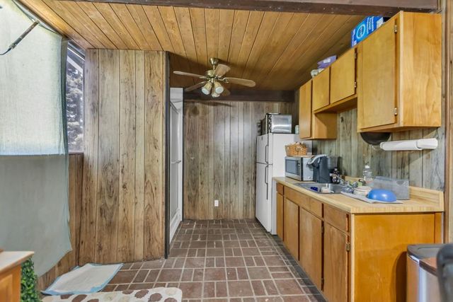 23303 E Buena Vista Rd, Clements, CA 95227