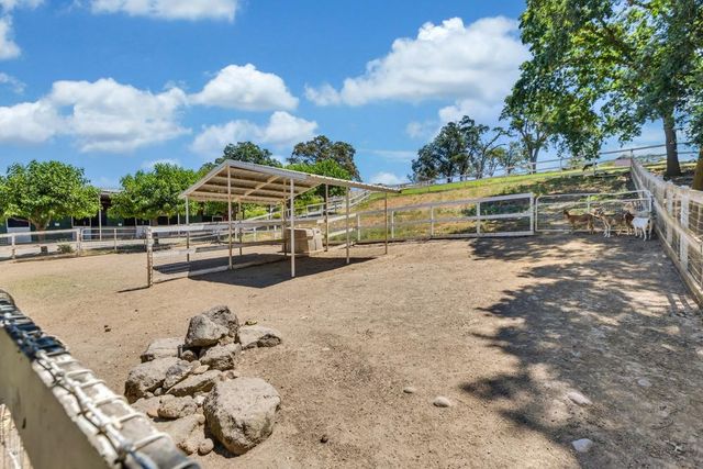 23303 E Buena Vista Rd, Clements, CA 95227