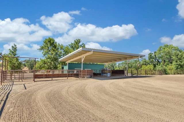 23303 E Buena Vista Rd, Clements, CA 95227