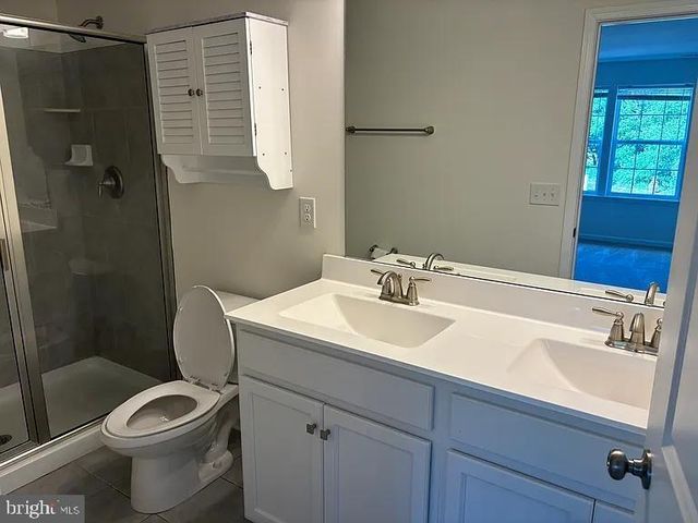 5 KATHERINE DR, Burlington, NJ 08016