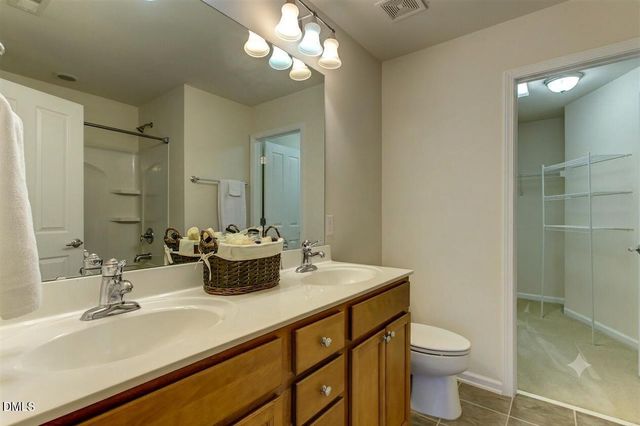 8702 Owl Roost Place, Raleigh, NC 27617