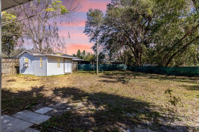 204 LOUIS STREET, Leesburg, FL 34748