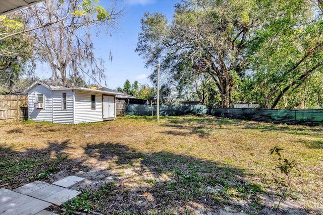 204 LOUIS STREET, Leesburg, FL 34748