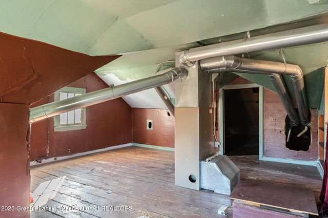 513 W Hillsdale Street, Lansing, MI 48933