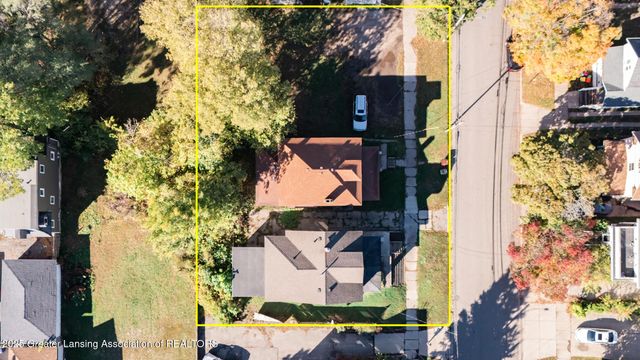 513 W Hillsdale Street, Lansing, MI 48933