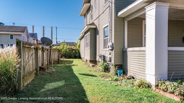 513 W Hillsdale Street, Lansing, MI 48933