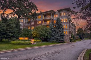 425 Benjamin Drive 302, Vernon Hills, IL 60061