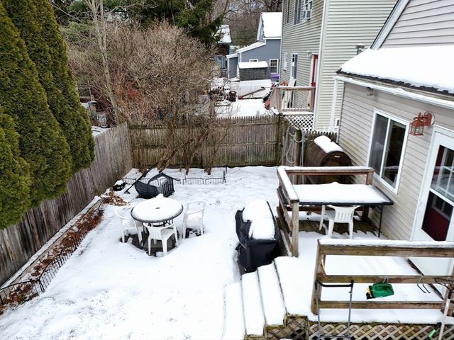 15 Myrtle Ave, Sterling, MA 01564