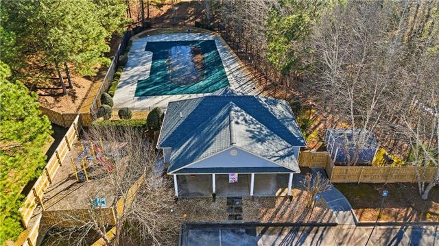 198 Baywood Crossing, Hiram, GA 30141