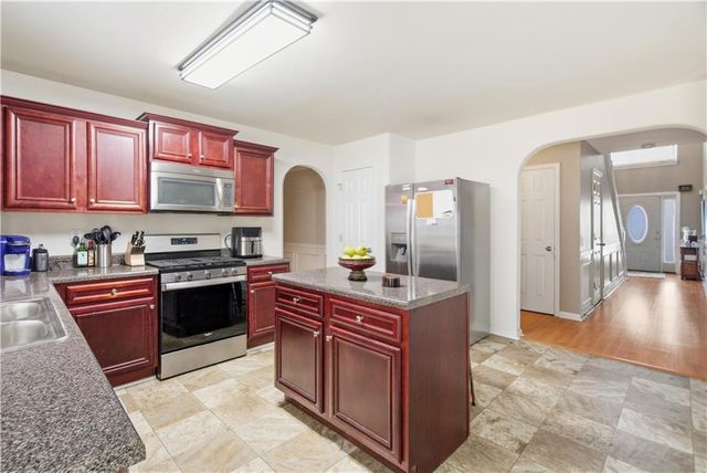 198 Baywood Crossing, Hiram, GA 30141