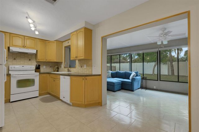 6724 JARVIS ROAD, Sarasota, FL 34241