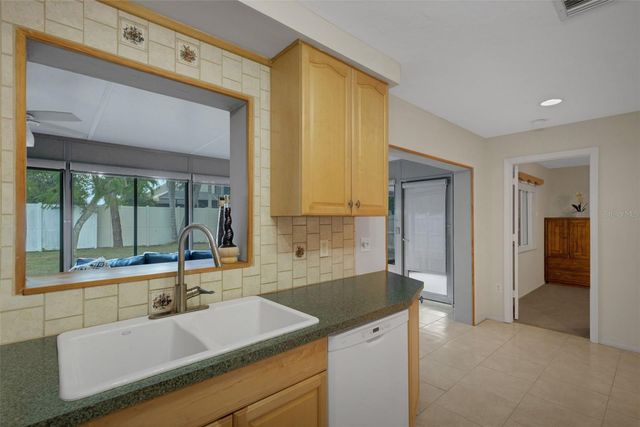 6724 JARVIS ROAD, Sarasota, FL 34241