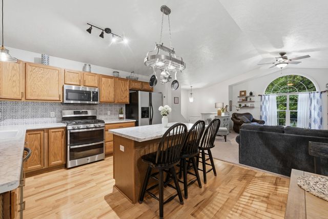 25158 Chaty Lane, Pine Grove Twp, MI 49055