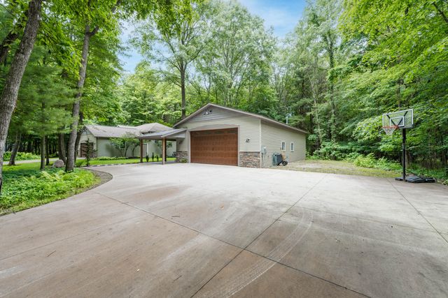 25158 Chaty Lane, Pine Grove Twp, MI 49055