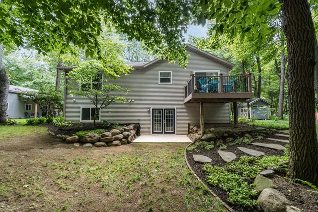 25158 Chaty Lane, Pine Grove Twp, MI 49055