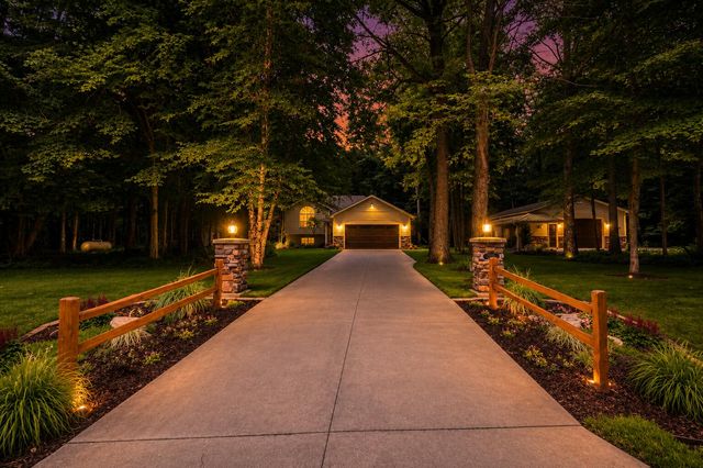 25158 Chaty Lane, Pine Grove Twp, MI 49055