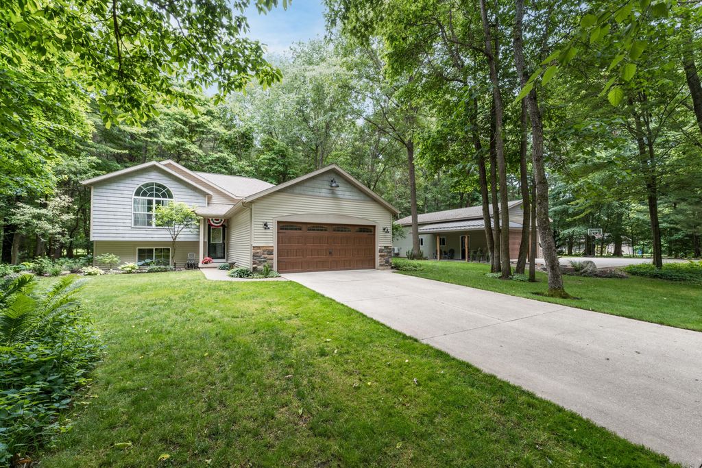 25158 Chaty Lane, Pine Grove Twp, MI 49055