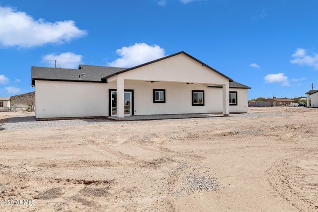 37668 W ILLINI Street, Tonopah, AZ 85354