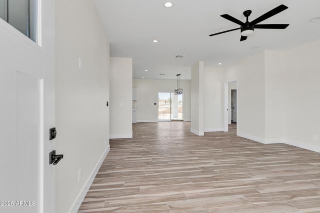 37668 W ILLINI Street, Tonopah, AZ 85354