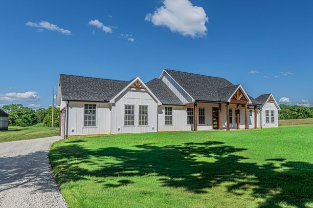 2701 County Road 405, Alvarado, TX 76009