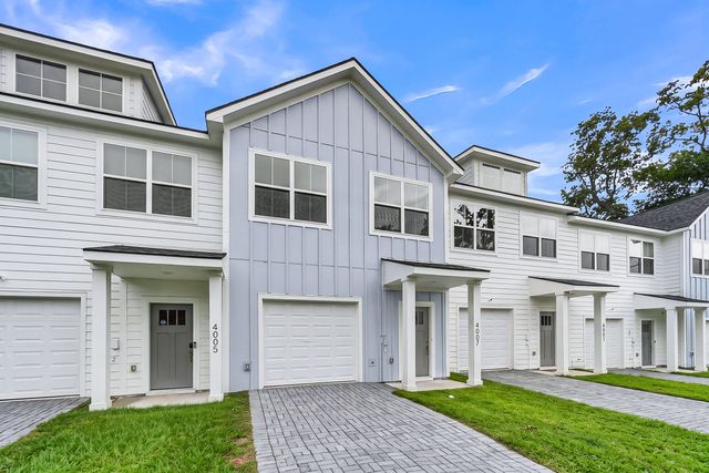 4007 Gravely Avenue, North Charleston, SC 29405