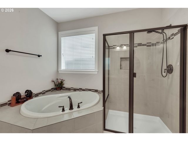 15966 Nw LINDER St, Portland, OR 97229