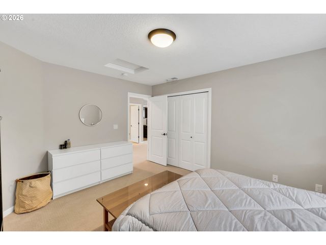 15966 Nw LINDER St, Portland, OR 97229