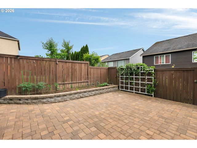 15966 Nw LINDER St, Portland, OR 97229