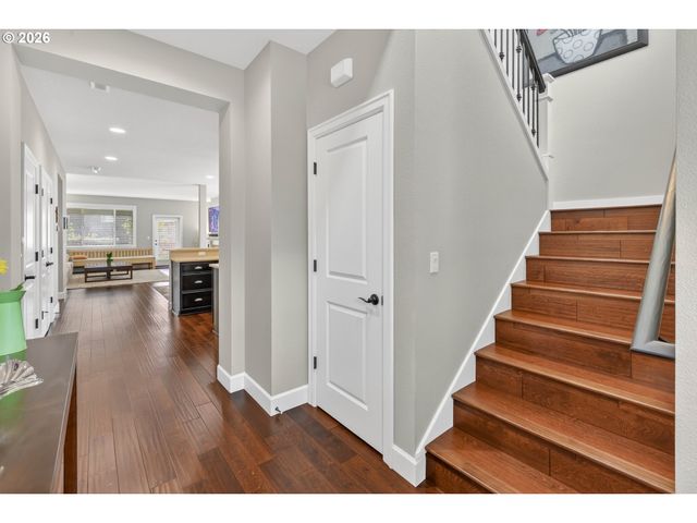 15966 Nw LINDER St, Portland, OR 97229