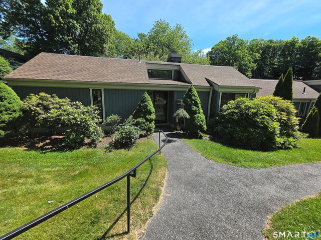 339 Heritage Village A, Southbury, CT 06488
